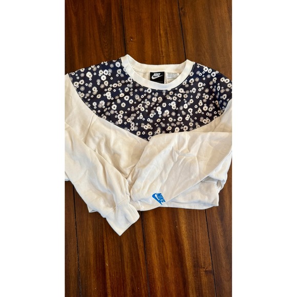Nike Floral Cropped‎ Sweatshirt Crewneck Pullover Comfy Casual XS - Picture 1 of 5